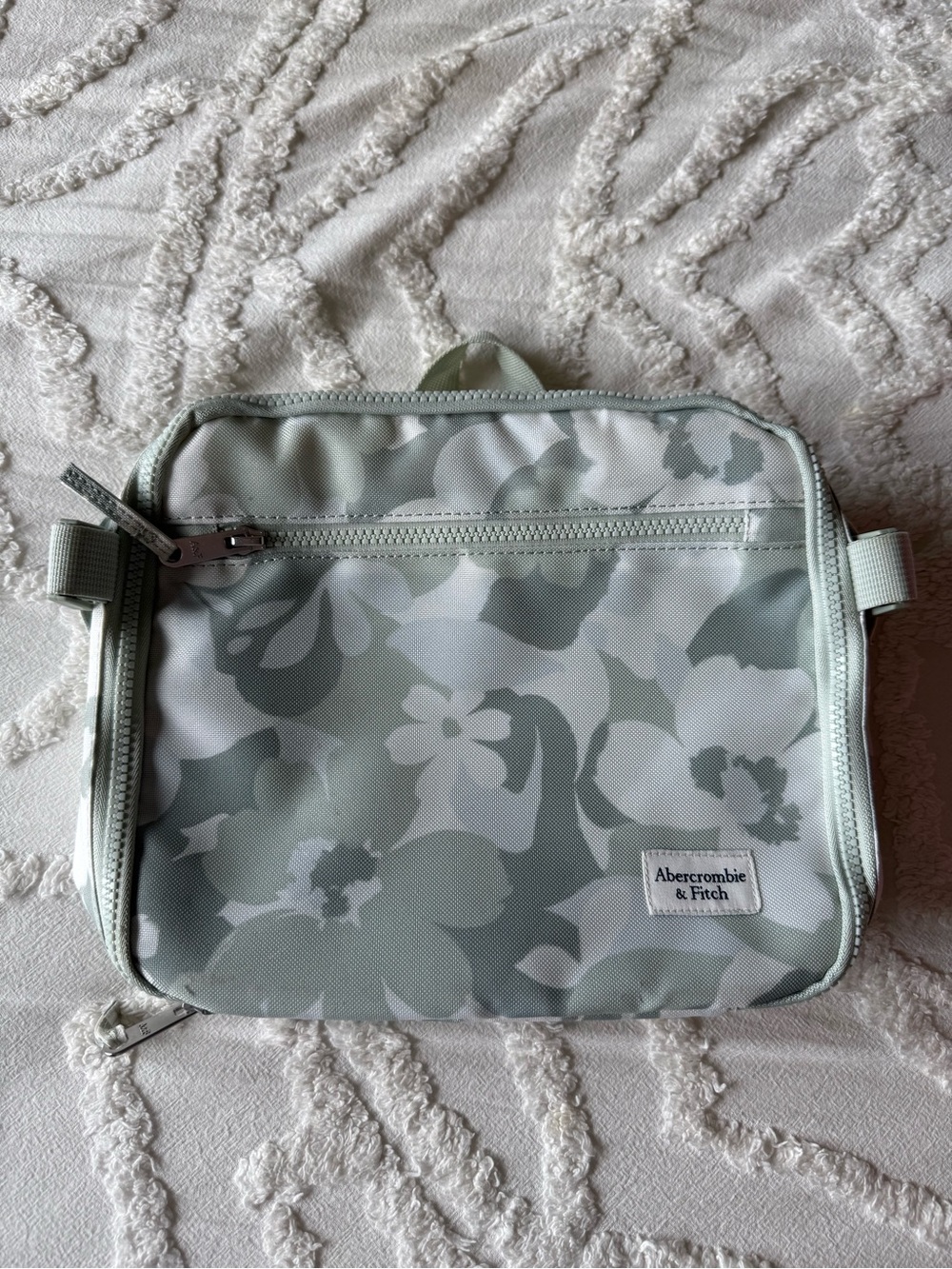 Abercrombie & Fitch Camo Lunch Box
